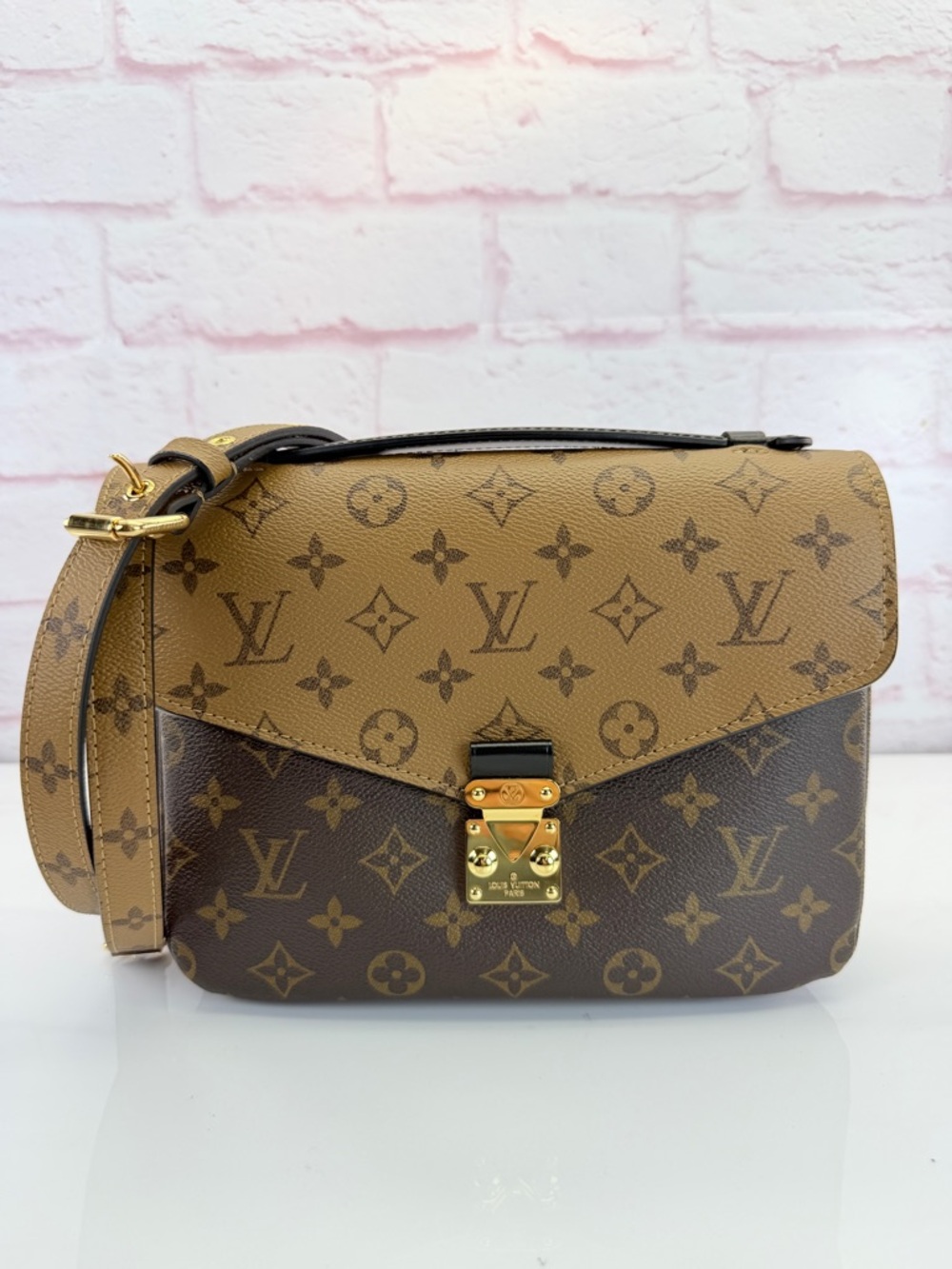 Louis Vuitton Reverse Metis Monogram Pochette Bag